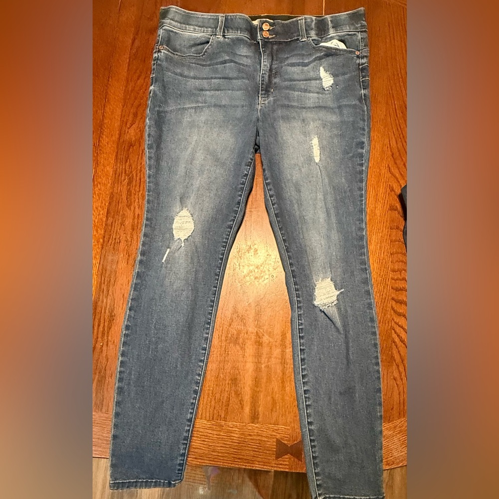 Teen girl Candie’s Distressed Blue Jeans, size 17 (33 in waist), like new